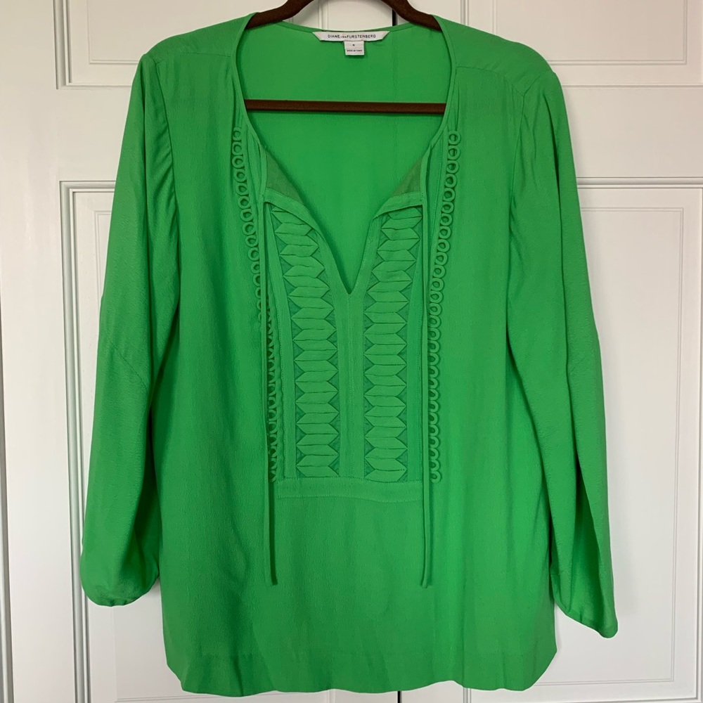 Diane Von Furstenberg Green Top - Sz 6